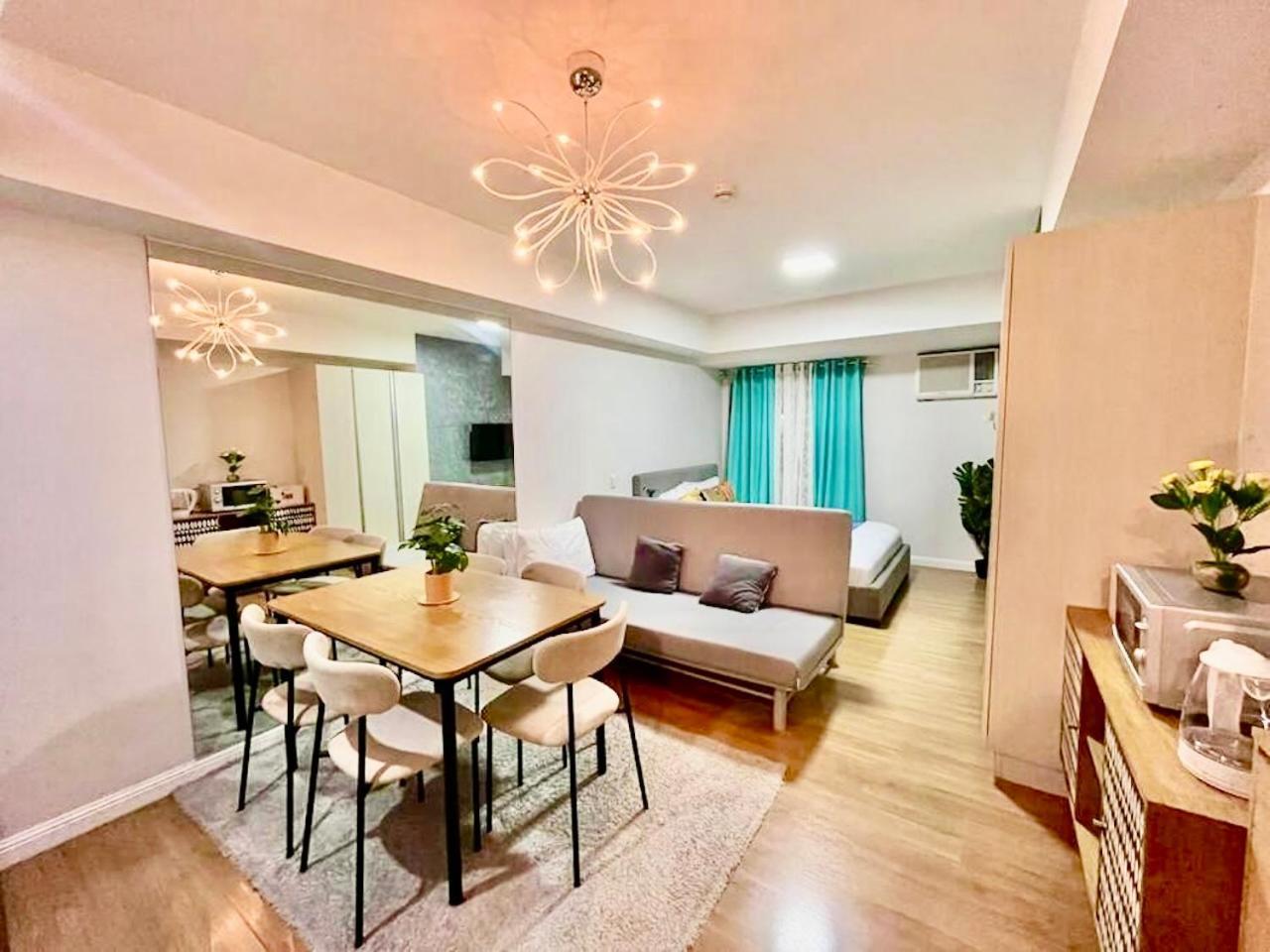 Abreeza Studio Suite 2321 - Pool, Wifi, City View, Washer, Ac, Netflix, Mall Davao City Esterno foto